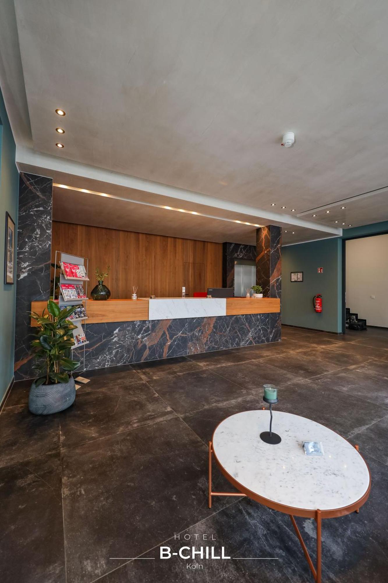 B-Chill Cologne Hotel Exterior foto
